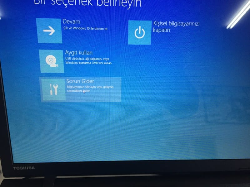 [Resim: 1-Toshiba-Satellite-L70-C-125-recovery.jpg]