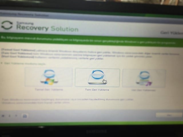 [Resim: 3-Samsung-NP300E5A-recovery-yapma.jpg]